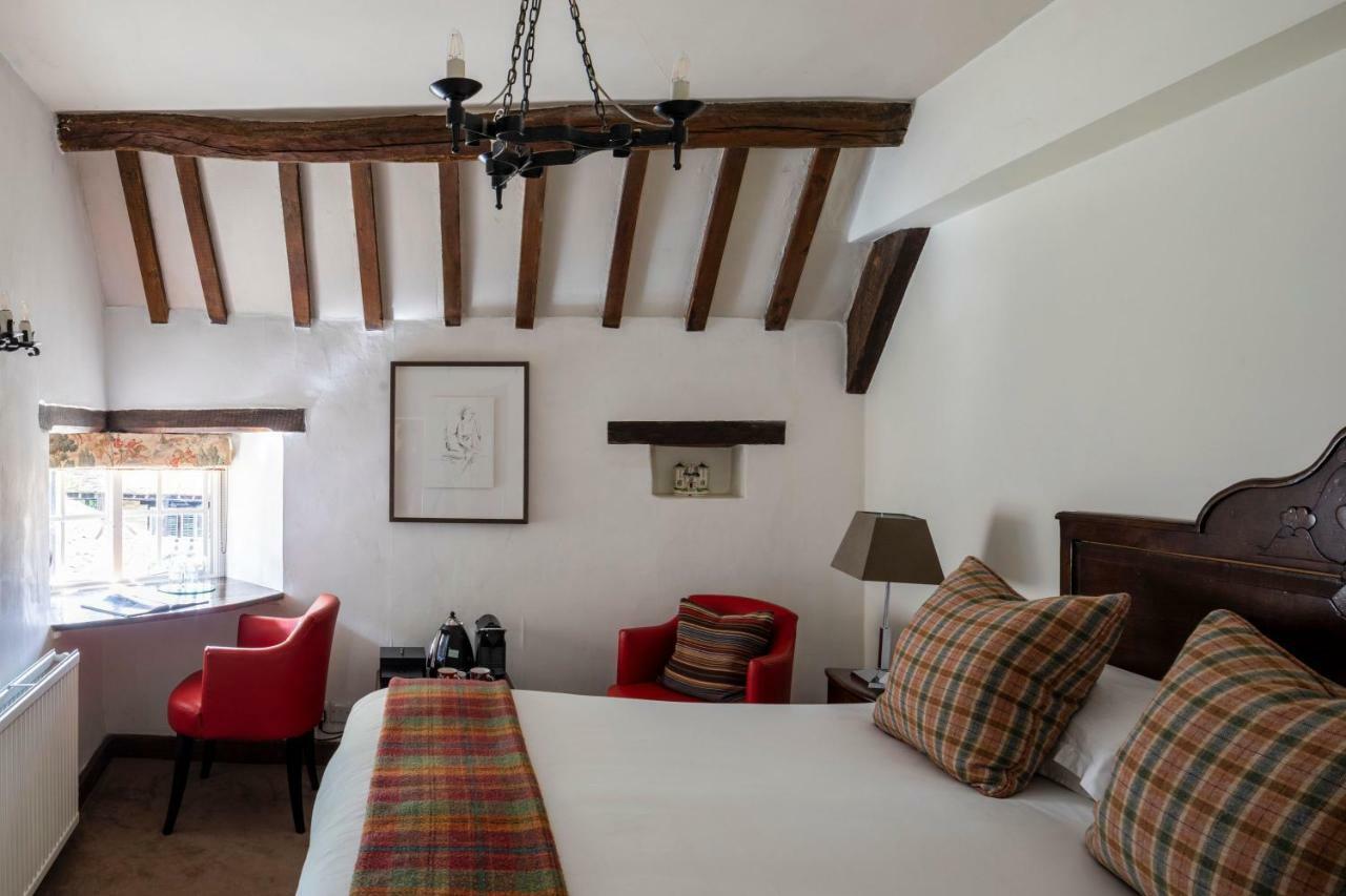 Old Swan Hotel Уитни Екстериор снимка